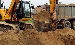 Выкопать яму экскаватором в октябрьском от 947 руб. - 2Землекопа-Ктб 